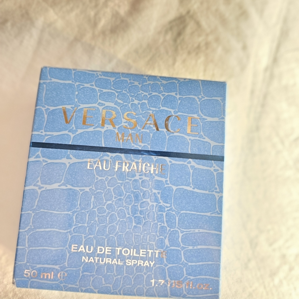 Versace Man 1.7fl oz EAU Fraiche